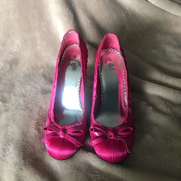 Pink High Heels - Picture 3 of 3